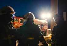 Росіяни вдарили по житловому будинку в Одесі