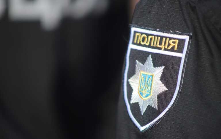 Чоловіки влаштували стрілянину в Києві: їх затримала поліція