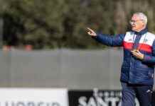 “Рома” Довбика призначила тренером сенсаційного чемпіона Англії-2016