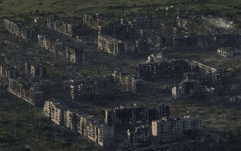 У Часовому Яру росіяни застосовують “мʼясну розвідку”, але просування немає, – ОТУ “Луганськ”