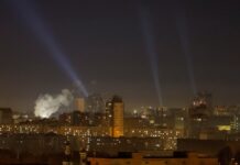 Повітряні сили: російські дрони рухаються в кількох регіонах України