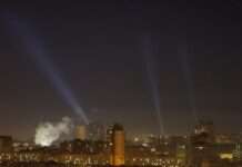 РФ атакувала Київ ударними БПЛА: уламки впали у Голосіївському районі – Кличко