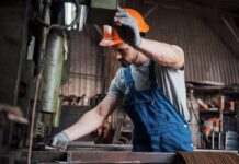 Дефіцит робітників із досвідом. В яких сферах ринку праці найбільша нестача кадрів