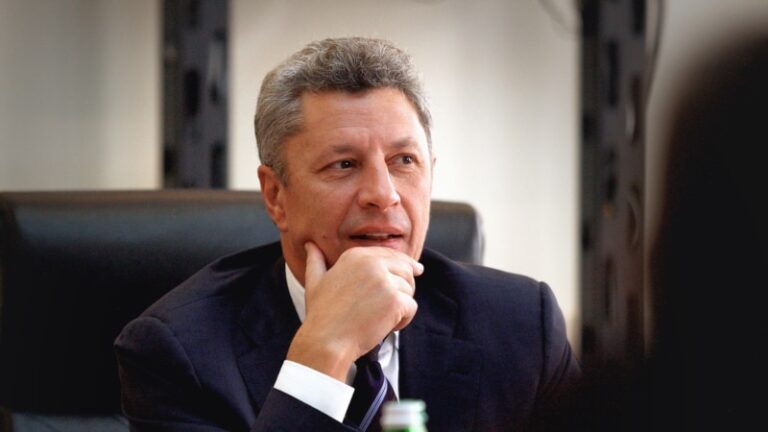 Депутат Бойко залишився в комітеті Ради з прав людини