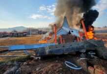 У Південній Кореї розбився пасажирський літак зі 181 людиною на борту