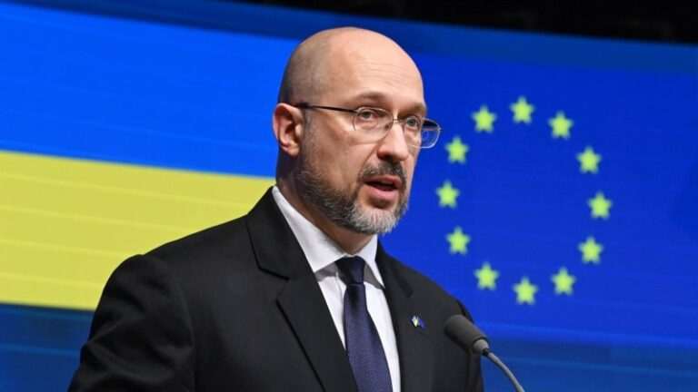 Із січня переселенці почнуть отримувати субсидію на оренду житла – Шмигаль