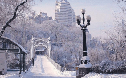 У Дніпрі повернули попередні назви 20 перейменованим топонімам: деталі