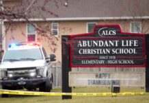 США: стрілянину у школі розпочав учень, загинуло троє людей разом з нападником – поліція