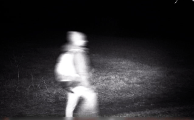 Прикордонники затримали втікача за допомогою дрону та фотопастки: подробиці