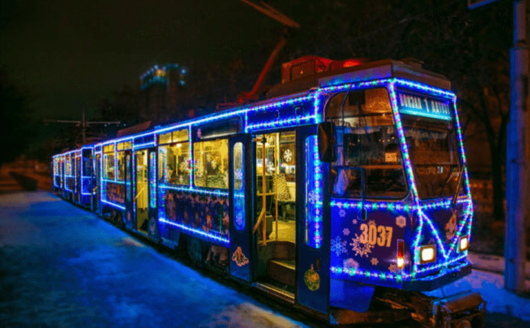 Як у Дніпрі працюватиме громадський транспорт 31 грудня та 1 січня