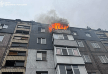 Вогнеборці Кам’янського ліквідували загорання квартири у Південному районі