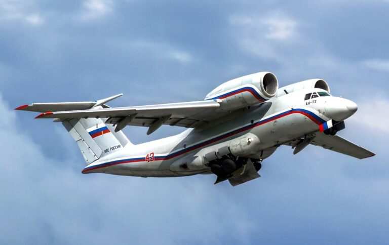 На аеродромі “Остаф’єво” під Москвою вибухнув військово-транспортний літак Ан-72, – ГУР