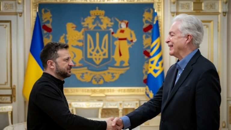 Зеленський зустрівся з директором ЦРУ