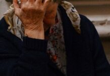 Вчиняв домашнє насильство відносно бабусі: поліцейські Дніпра повідомили про підозру 35-річному кривднику