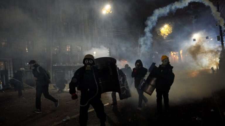 ЗМІ: в Тбілісі під час акції протесту 3 грудня затримали 22 людини