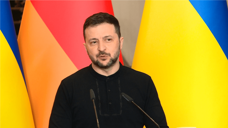 Зеленський розповів, скільки ракет і авіабомб випустила Росія по Україні за тиждень