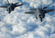 Армія Ізраїлю вдарила по стратегічних запасах зброї у Сирії (відео)