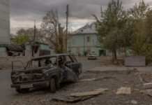 Прокуратура: війська РФ обстріляли автобус в Удачному на Донеччині, постраждало четверо пасажирів