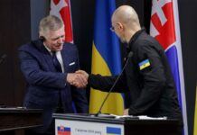 Шмигаль провів переговори з Фіцо: Україна готова до транзиту будь-якого газу, крім російського