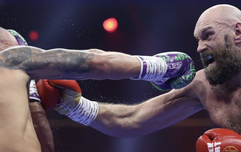 Усик – Ф’юрі 2: відео найкращих моментів супербою