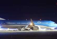 Літак з пасажирами аварійно сів у Норвегії (фото, відео)