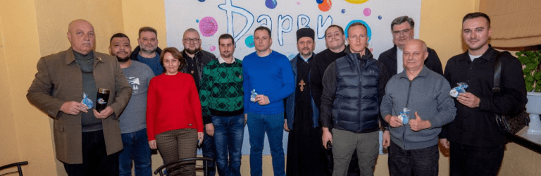 Мер Кам’янського відвідав благодійний ярмарок-дегустацію в інклюзивному просторі “Барви”