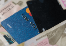 Майже половині українців можуть обмежити банківські операції: що зміниться у 2025 році