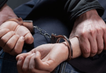 Скоїв дві крадіжки за день: у Кам’янському районі затримали грабіжника