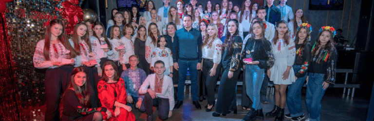 У Кам’янському нагородили активну молодь, яка сприяє розвитку міста