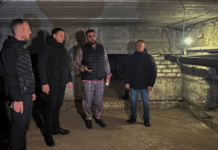 Мер Кам’янського перевірив стан ремонтних робіт в одній із 9-поверхівок міста