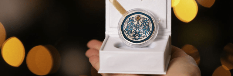 Нацбанк презентував монету “Новорічна іграшка” до зимових свят