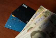 Ліміти на перекази та знаття готівки в Україні та за кордоном: головні вимоги банків