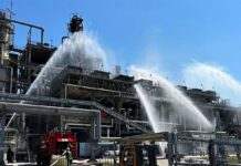 Комбінована атака: як Україні вдалося уразити великий НПЗ під Ростовом