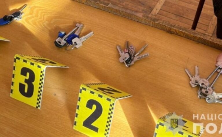 Обікрав один будинок тричі: в Марганці Нікопольського району поліцейські викрили підозрюваного