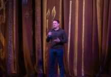 У Кам’янському відбулася новорічна вистава для дітей “Таємниця чарівного ключика”