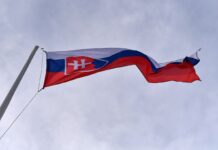 Словаччина закриє єдине консульство у Росії