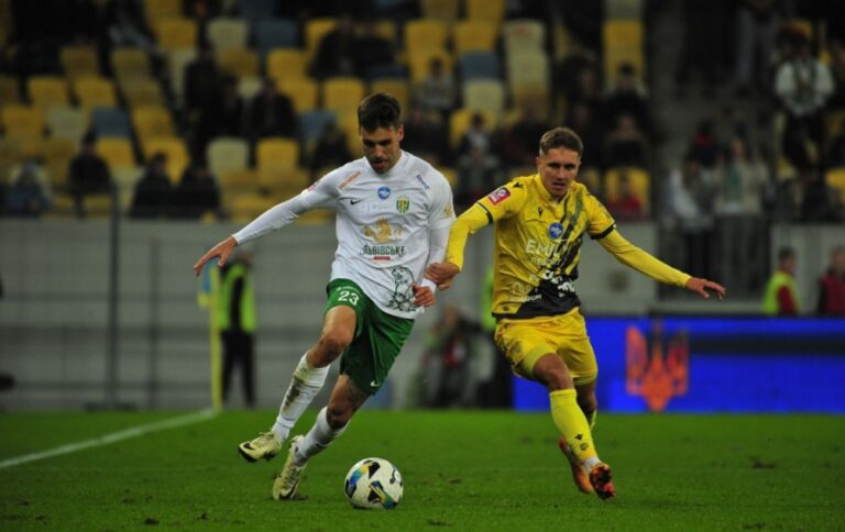 “Карпати” і “Рух” об’єдналися в один клуб: що відомо