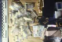 У Запоріжжі викрито збувача наркотиків, який мав при собі 92 зіп-пакетів із метамфетаміном