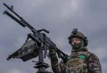 Росіяни запустили 113 дронів та ракету по Україні. Скільки збила ППО