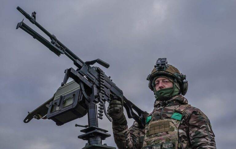 РФ запустила по Україні 43 “Шахеди”: як відпрацювала ППО