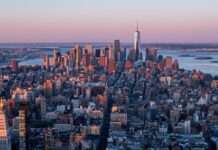 У Байдена відреагували на польоти невідомих дронів біля Нью-Йорка