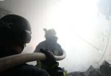 ДСНС: війська РФ вдарили по пожежній частині в Нікополі