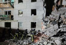 Атака РФ по багатоповерхівці в Сумах: серед постраждалих є дитина