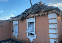 Внаслідок обстрілів Нікопольщини постраждали двоє чоловіків: безпекова ситуація в області станом на вечір 10 січня