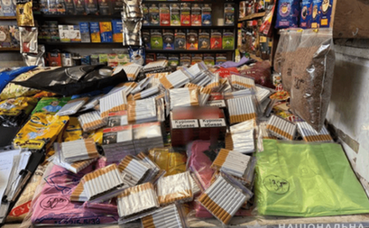 Правоохоронці Дніпра вилучили нелегальну підакцизну продукцію на суму понад 100 тисяч гривень: подробиці