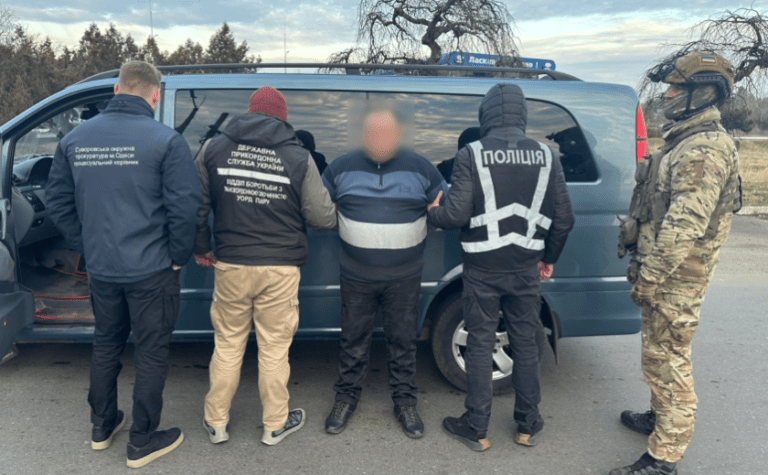 На Одещині затримали іноземця, який організував схему незаконного переправлення українських чоловіків за кордон