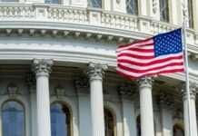 CША: суддя тимчасово заблокувала заморожування адміністрацією Трампа федеральних грантів і кредитів