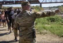 Мексика відмовилася приймати літак із депортованими із США, – Reuters