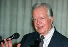 До Вашингтона доставлено труну з тілом 39-го президента США Джиммі Картера