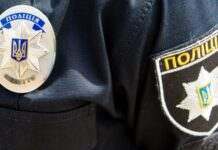 В Одесі викрили командира військової частини, який вимагав у підлеглих 30% від «бойових» – поліція